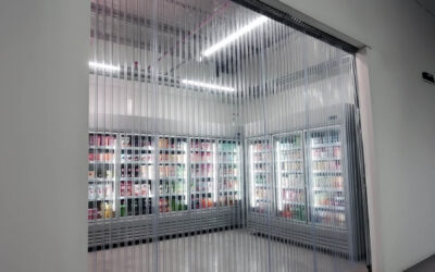 Kurtyny chłodnicze a bezpieczeństwo pracy – wilgoć, szron, poślizgi